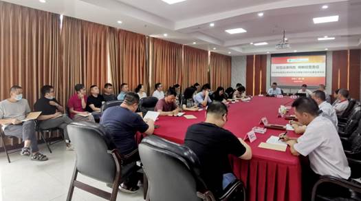 1594355296101826.jpg ayx爱游戏集团推进治理体系和治理能力现代化建筑法律知识培训会 3