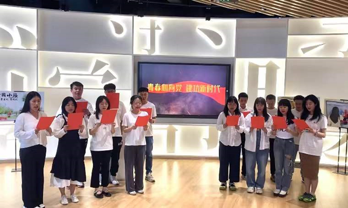 1651242003928550.jpg 8f68b71063debaa0e7820fd7e825966_副本.jpg